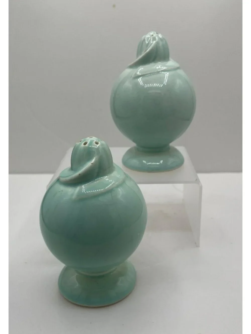 Luray Pastels Surf Green Salt & Pepper Shakers Vintage 1940s Taylor Smith Taylor